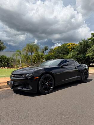 CHEVROLET CAMARO 6.2 V8 GASOLINA SS AUTOMÁTICO CHEVROLET CAMARO 6.2 V8 GASOLINA SS AUTOMÁTICO